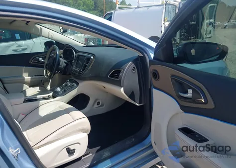 2015 Chrysler 200 C из США, поврежденный, VIN 1C3CCCCB5FN661168